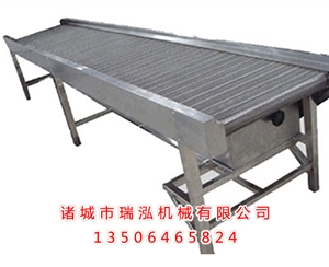 輸送機
